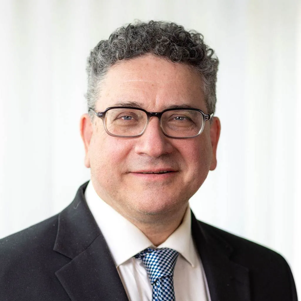 Headshot of Jeffrey Myers