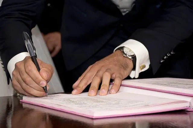 Estoppel by convention | Commercial Contract